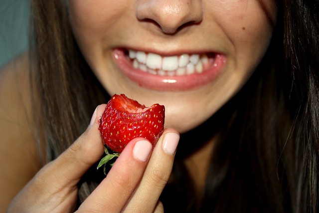 Does A Vegan Diet Jeopardize Your Teeth Health?