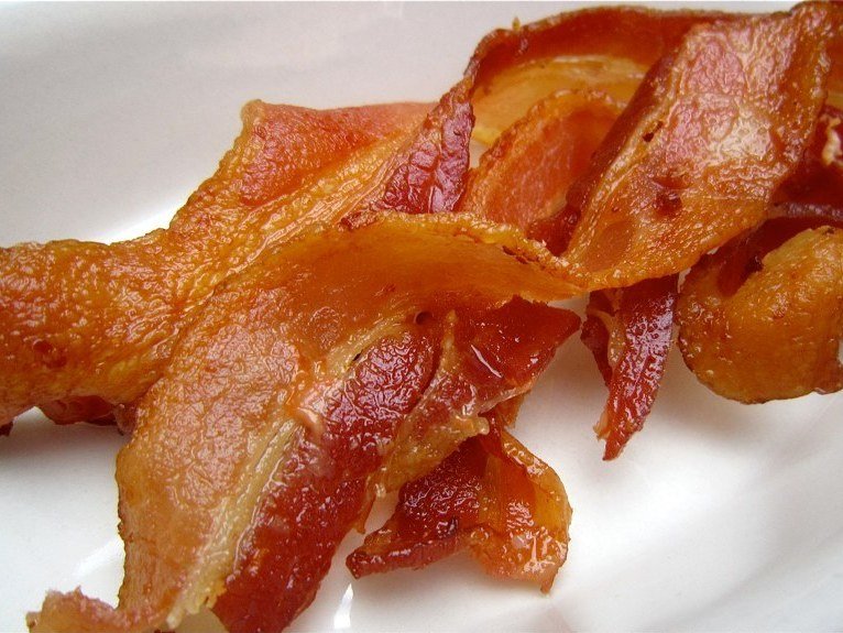 Why The WHO Considers Bacon, Hot Dogs And Sausages To Dramatically Cause Cancer