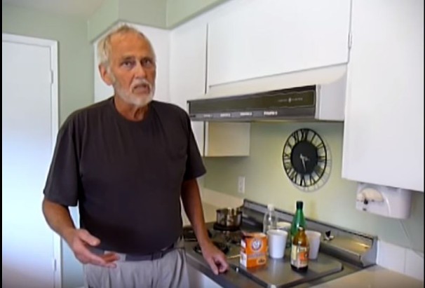 How This Man Cured His Terminal Cancer With This Alternative Remedy